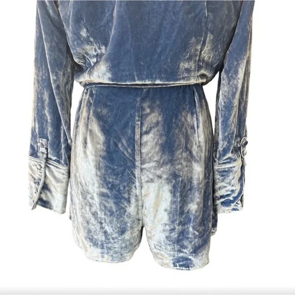Free People Viola sky blue crushed velvet romper - Picture 9 of 16